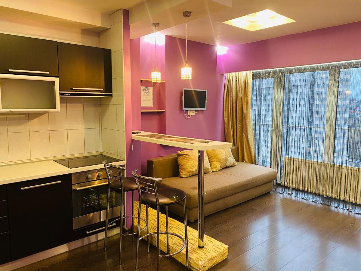 Lux Apartment On Kirova 27D View 15 Floor Днепър Екстериор снимка